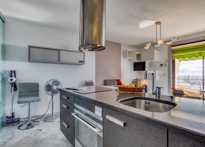 Le Splendide De Pyramide *