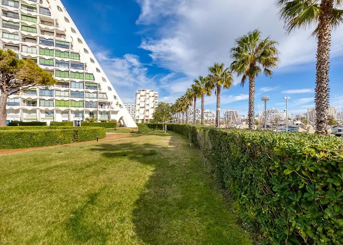 Le Splendide De Pyramide